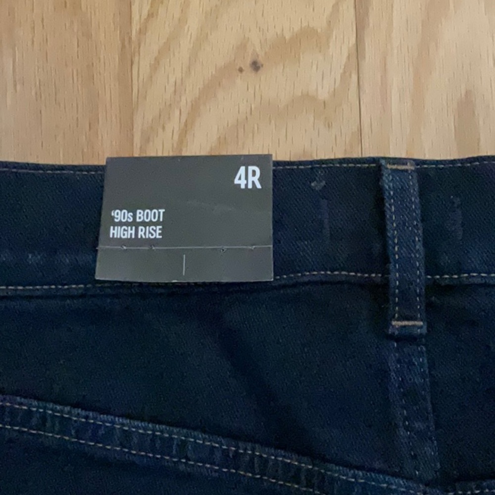 Express High Waisted Dark Wash “90s Bootcut Jeans” NWT